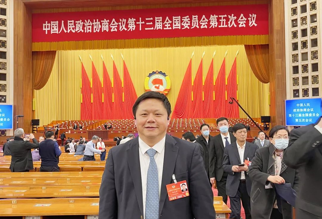 關(guān)于不孕不育、未婚避孕、生育問題，徐叢劍委員在兩會上這樣提議！